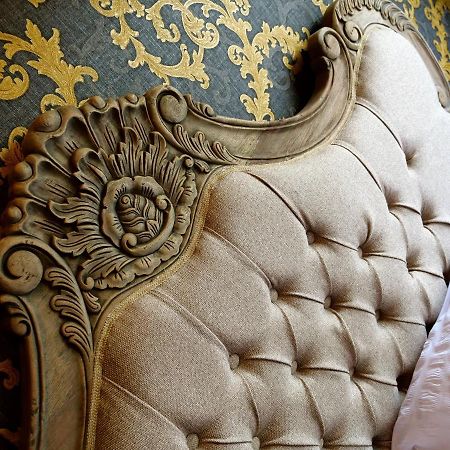 Ultra Deluxe Versace Apartment Near Sheffield Full Sky Tv 로더럼 외부 사진